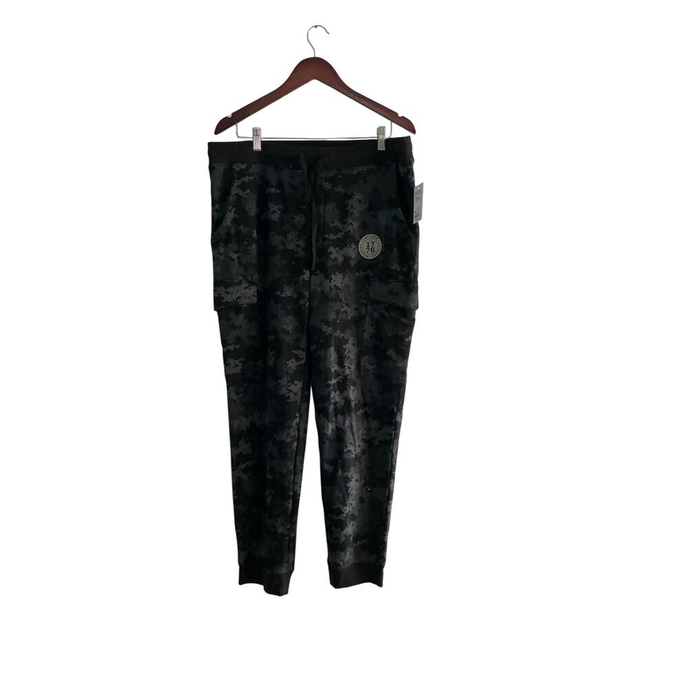 NWT Sonoma Community Freedom 1776 Digial Camo Cargo Joggers Men's Size Large